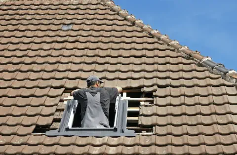 Pose de velux - Prailles-La Couarde 
